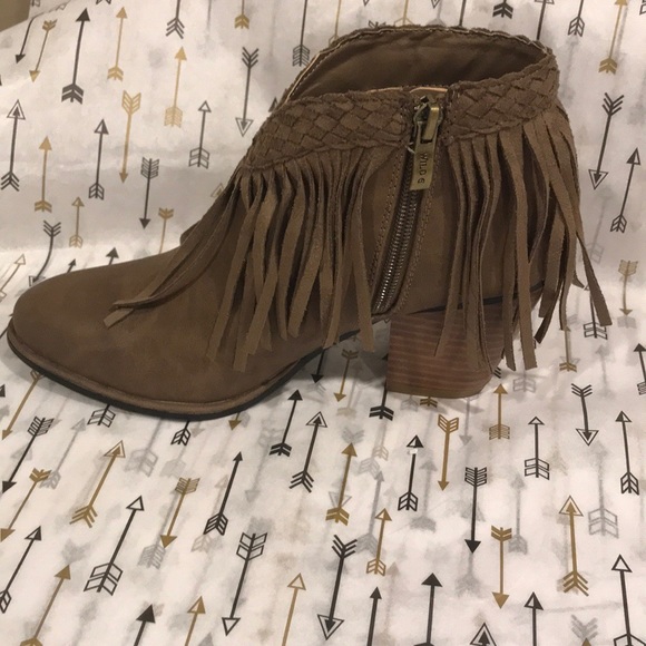 Booties - Picture 3 of 3